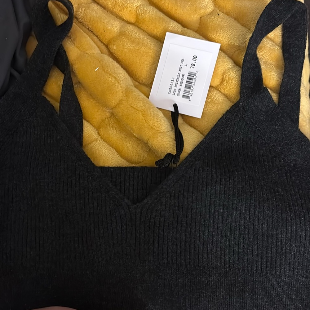 Sweater bra lose fitting